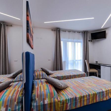 Bnb Aria Di Mare 산타마리넬라 외부 사진