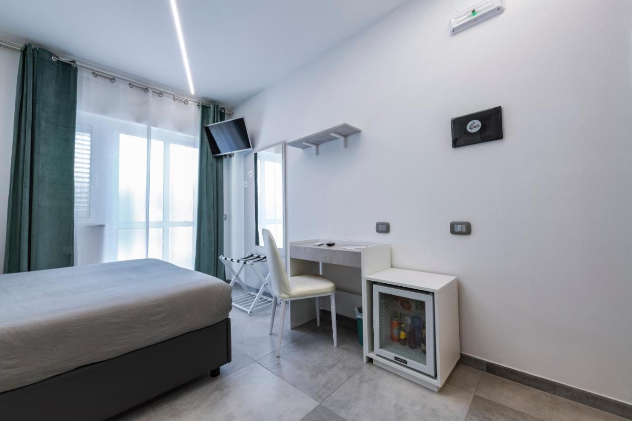 Bnb Aria Di Mare 산타마리넬라 외부 사진